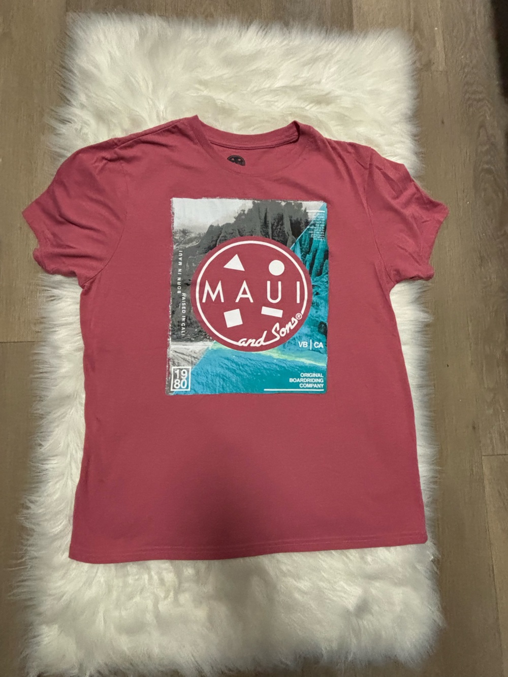 Maui and‎ Sons Graphic Tee in Dusty Rose